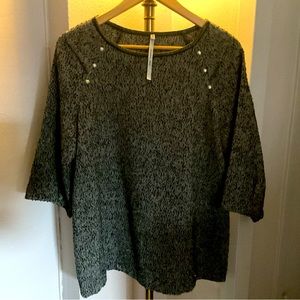 Cop.Copone  wool black/white top. Leather piping/ silver studs